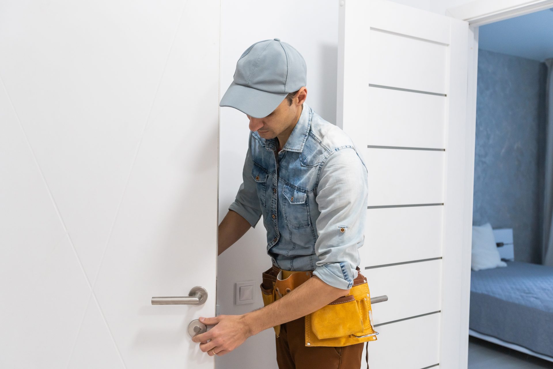 how to avoid locksmith scams - The LockSmith Co.