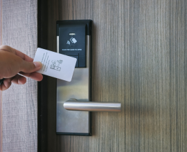 How Smart Keys Are Changing the Locksmith Industry