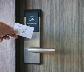 How Smart Keys Are Changing the Locksmith Industry